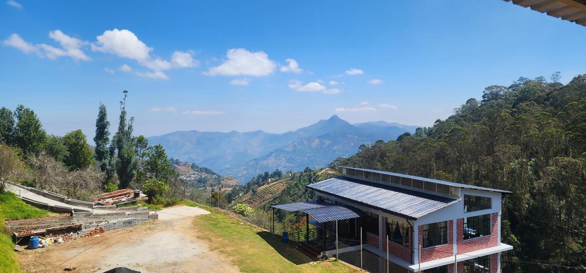Aura Crimson Vistas Otel Kodaikanal Dış mekan fotoğraf